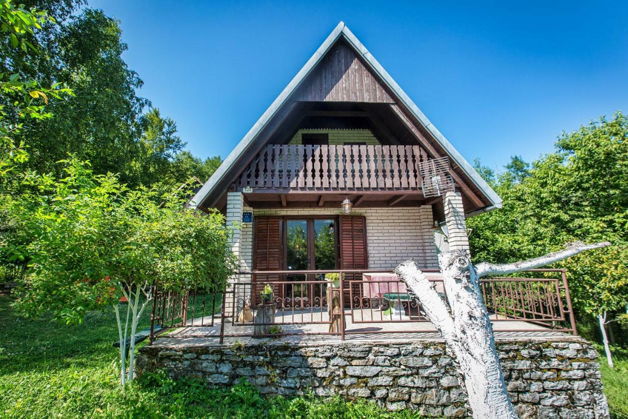 Chalet Tomljenovic Villa Smiljan Exterior photo